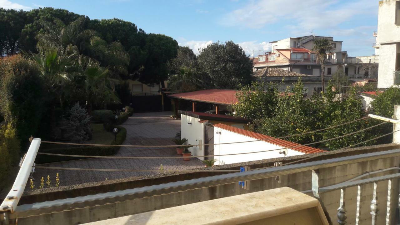 Residenza Monteleone Daire Ardore Marina Dış mekan fotoğraf